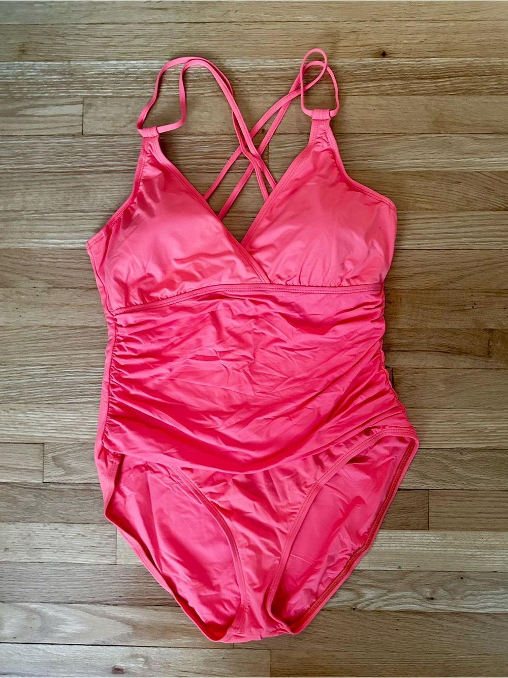 Women’s La Blanca Island Goddess Underwire One Piece Swimsuit | Coral | Size 16